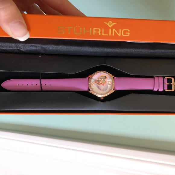 Stuhrling Original heart watch - Picture 2 of 6